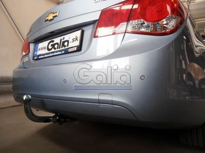 Фаркоп Galia оцинкованный для Chevrolet Cruze седан 2009-2015. Быстросъемный крюк. Артикул C066C