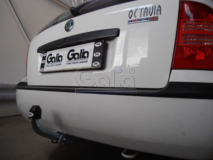 Фаркоп Galia оцинкованный для Volkswagen Golf IV универсал 4WD 1997-2003. Артикул S087A