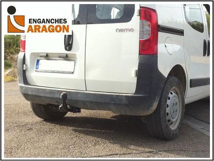 Фаркоп Aragon для Fiat Qubo 2008-2021. Артикул E1222AA