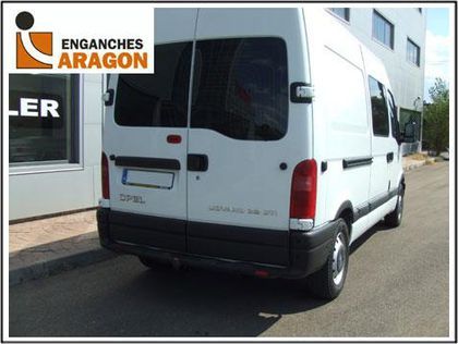 Фаркоп Aragon для Nissan Interstar 2002-2010. Артикул E4516AA